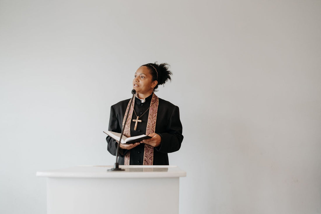 Does God Call People To Be Pastors