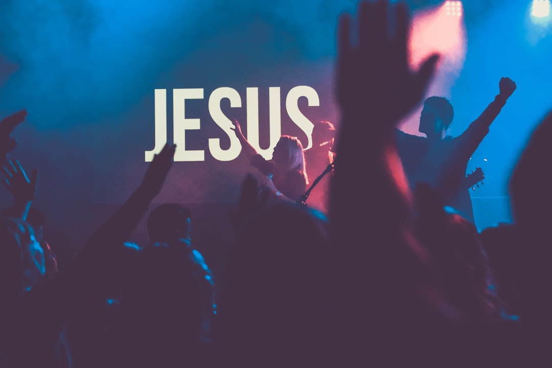 Should Christians Worship On Saturday or Sunday