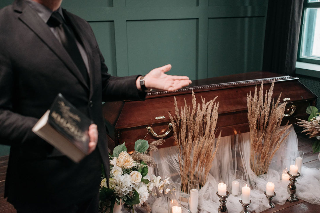What Are Jewish Funeral Customs