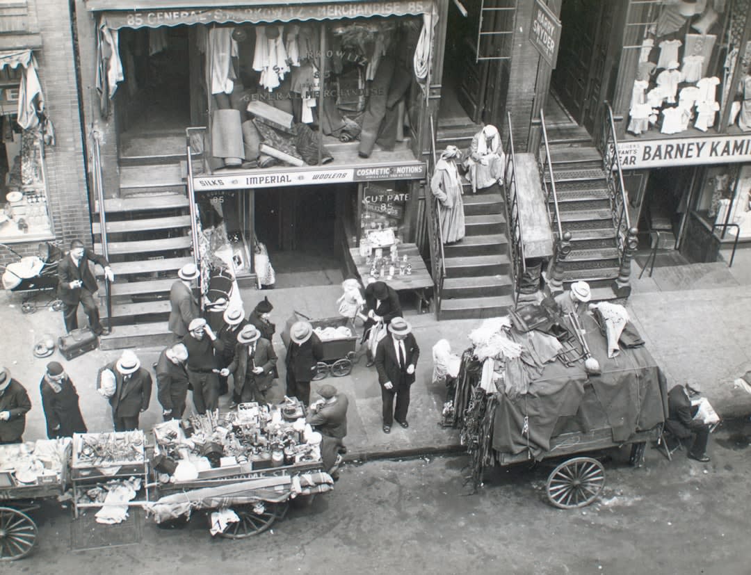 What Is The Amish Market In New York