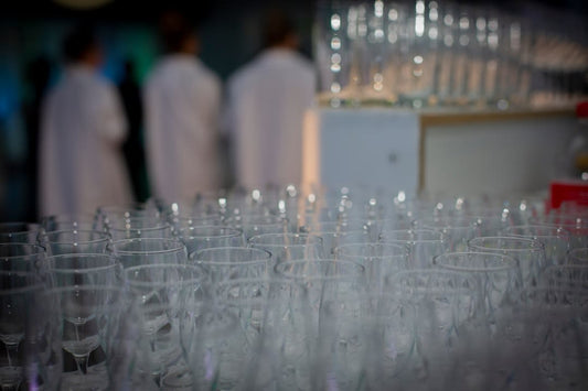 Why Do Jews Crush A Glass At Weddings